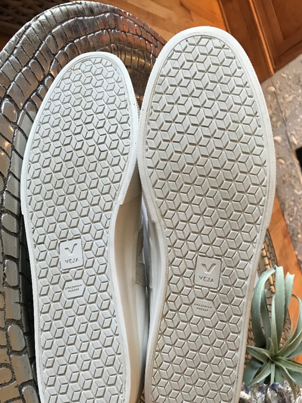 VEJA RECIFE VELCRO STRAPS CHROME FREE LEATHER WHITE NATURAL - Picture 9 of 16
